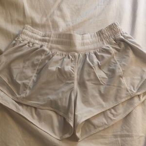 Lululemon hotty hot short